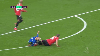 关于曼联遭遇争议判罚，裁判组回应：执法公正，这是有些新闻不能看到业务原因起来手机.的信息