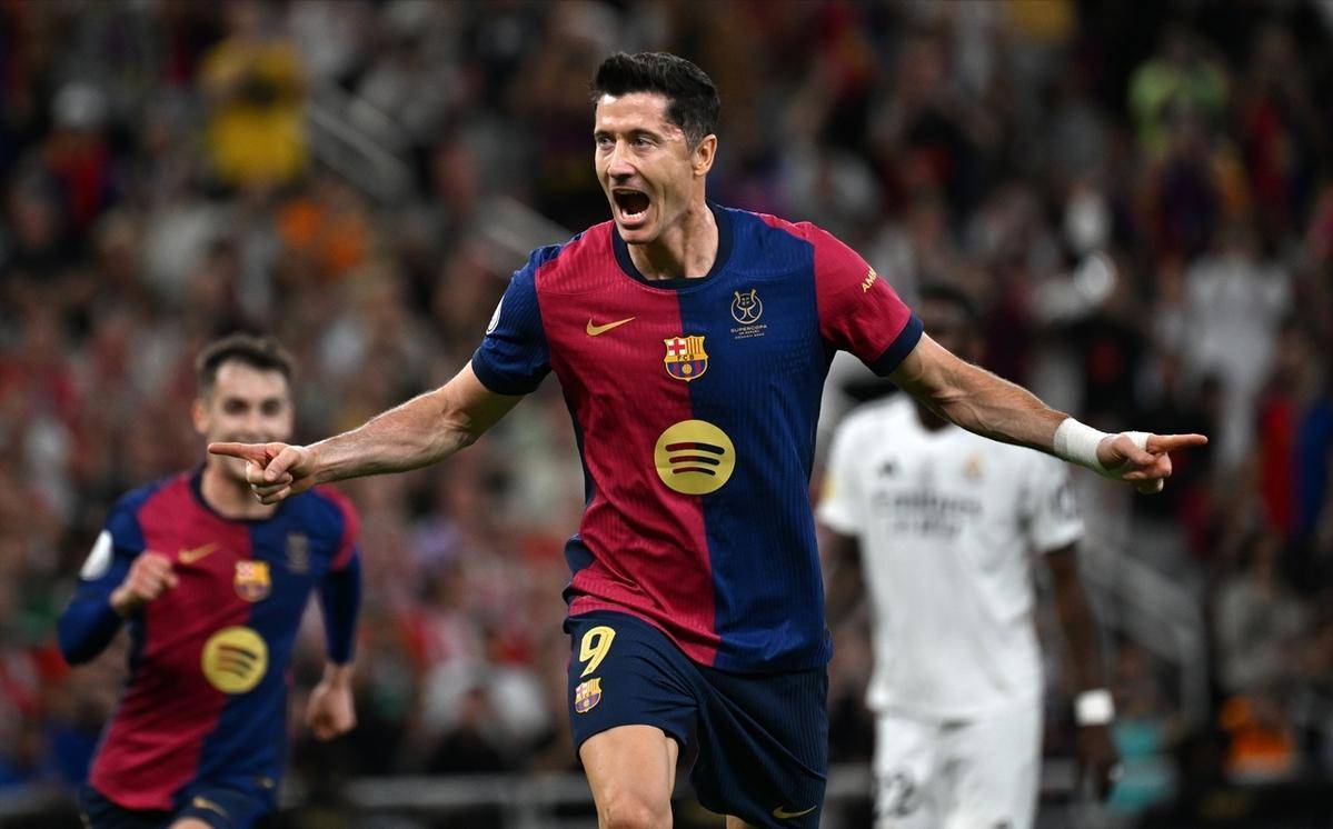 莱万多夫斯基官方宣布反败为胜新规，拜仁引发争议！的简单介绍-爱游戏中国官网